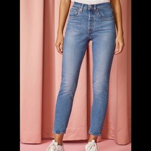Levi’s 501 Skinny Jeans “Daydreams”